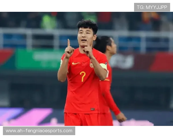 中国足球球星魅力揭秘：球迷眼中的偶像与实力背后故事