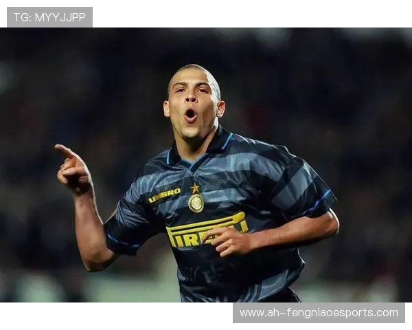 全球百大足球球星排名深度解析 揭秘当代足坛巨星的崛起与辉煌