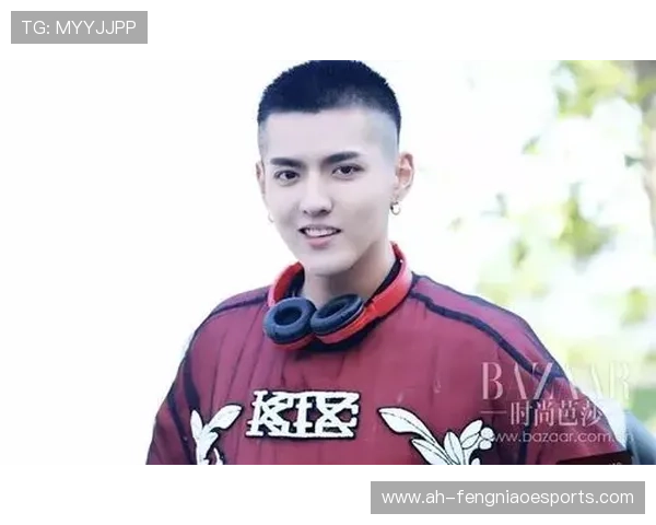 寸头足球星展现阳刚魅力尽显运动风采引领年轻人潮流趋势