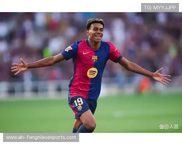 花式足球领域最强球星盘点与技巧分析，谁能称霸这一独特足球艺术之巅